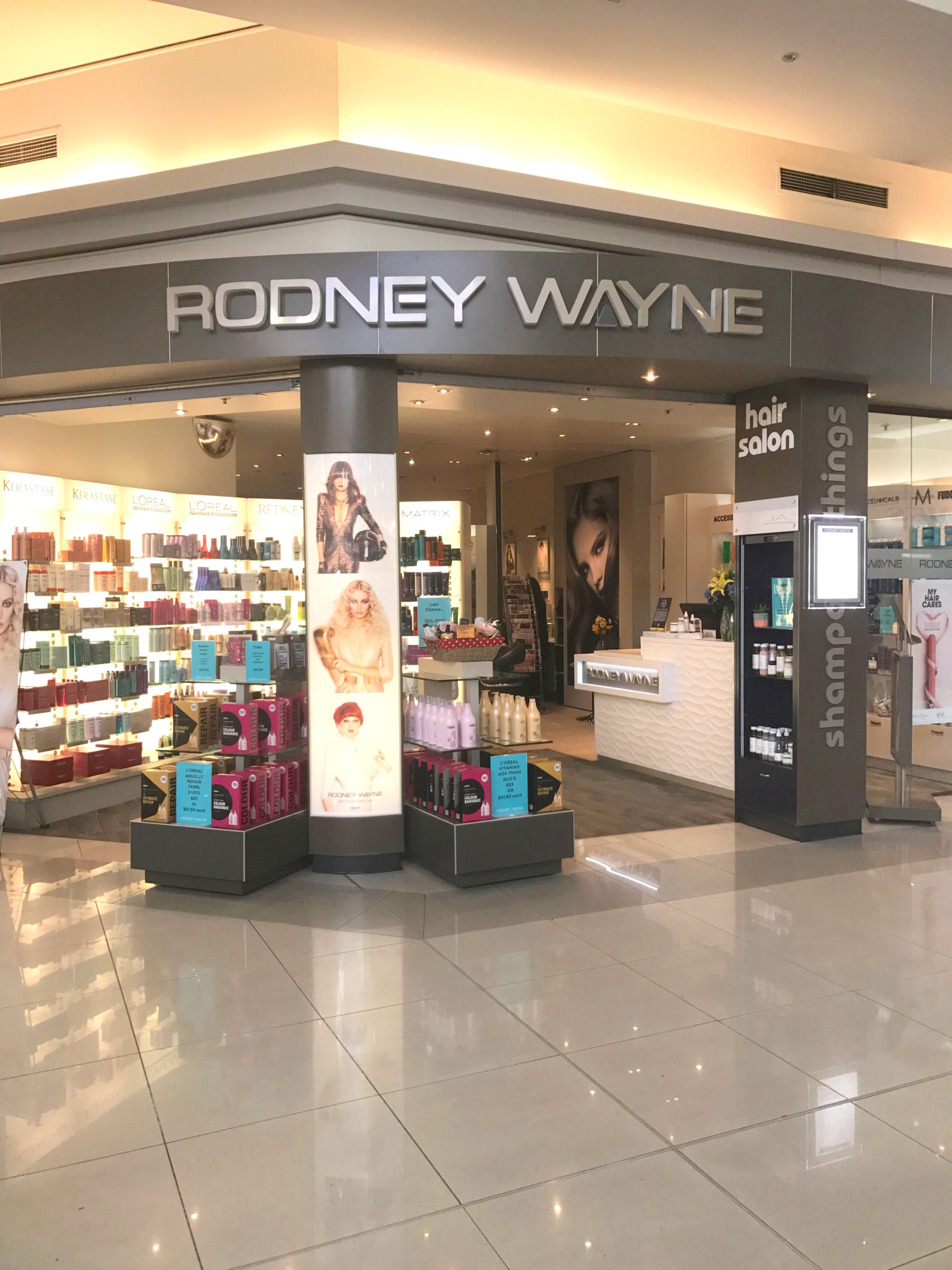 Rodney Wayne South City hair salon hairdresser