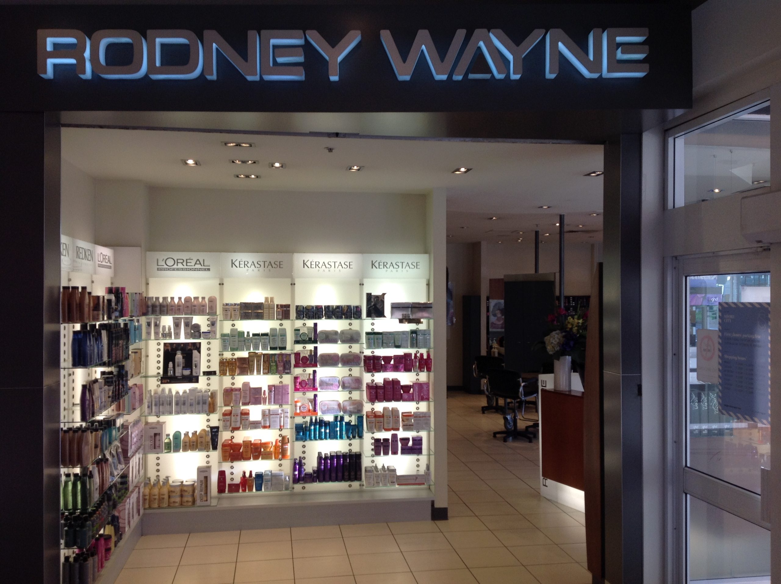 Rodney Wayne hair salon, hairdresser Shore City